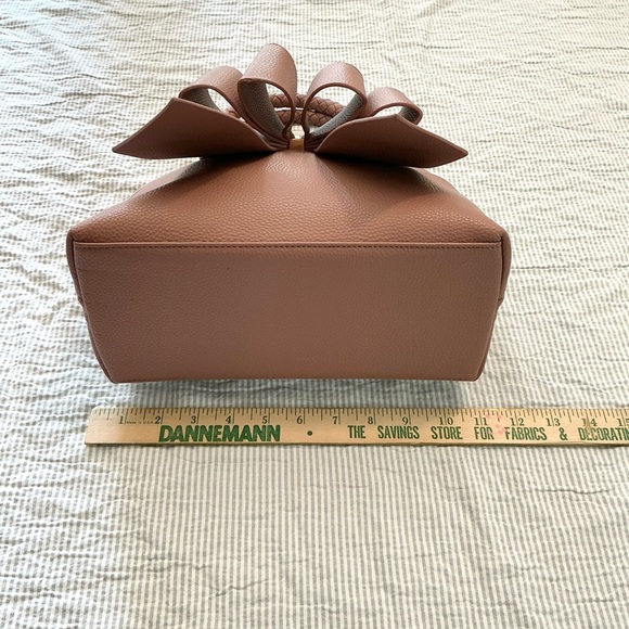 BEA BRAIDED BOW VEGAN TOP HANDLE HANDBAG - Picture 8 of 11